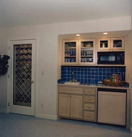 barskitchenetts70.jpg